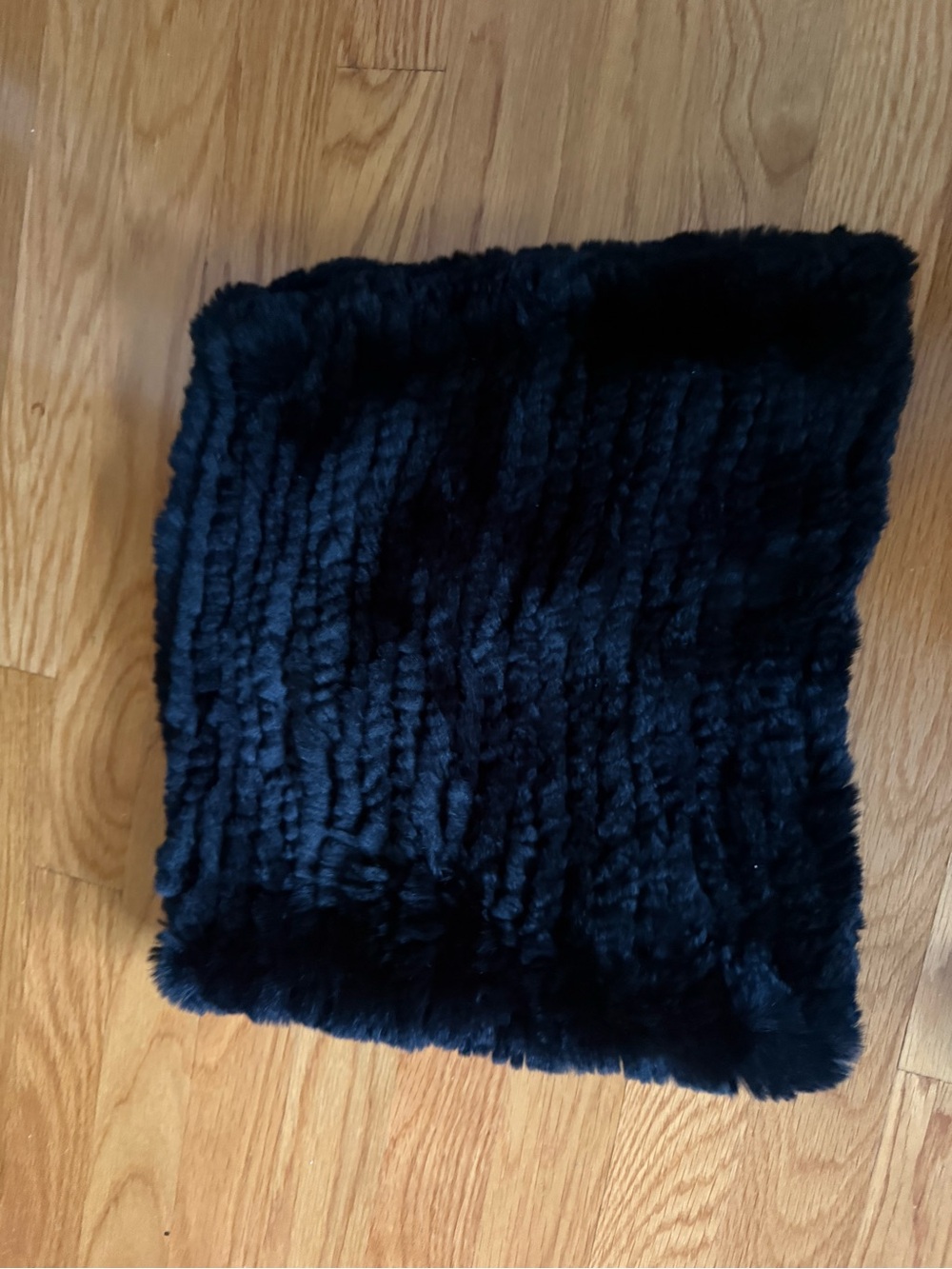 Genuine Rabbit Fur Neck Warmer / Snood – Black